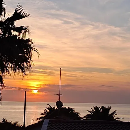 Evilion- Potidaia- Halkidiki- 100m From The Sea بيت للعطل نيا بوتيدايا